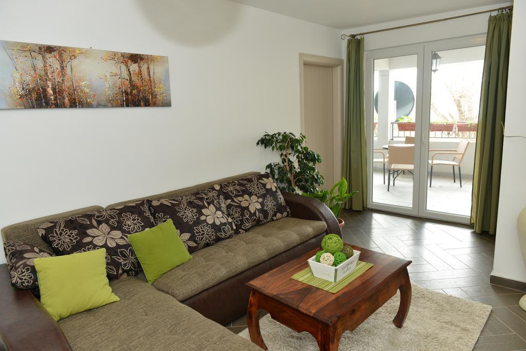 Apartments Kuljace Sveti Stefan Luaran gambar
