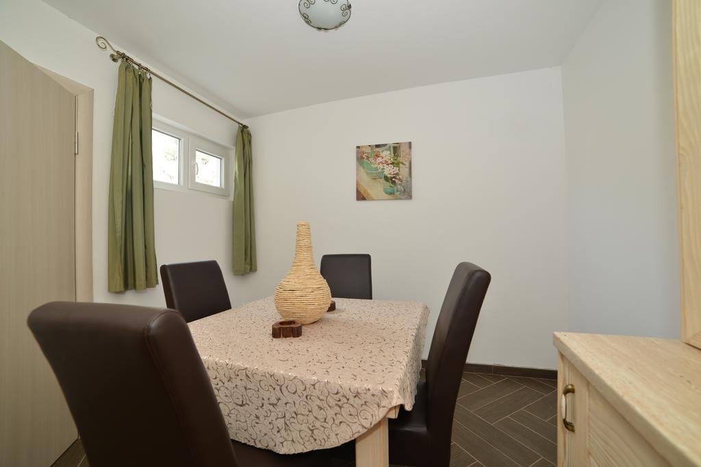 Apartments Kuljace Sveti Stefan Luaran gambar